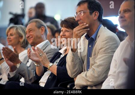 Elisabeth Guigou, Paris Mayor Bertrand Delanoe, French socialist first secretary Martine Aubry, Francois Lamy and Jean-Christophe Cambadelis attend the third day of the party's summer university in La Rochelle, Western France, on August 30, 2009. Photo by Mousse/ABACAPRESS.COM Stock Photo