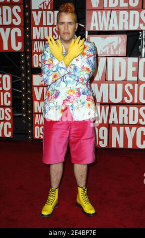Perez Hilton arriving at the 2009 MTV Video Music Awards, held at the Radio City Music Hall in New York City, NY, USA on September 13, 2009. Photo by Lionel Hahn/ABACAPRESS.COM (Pictured: Perez Hilton) Stock Photo