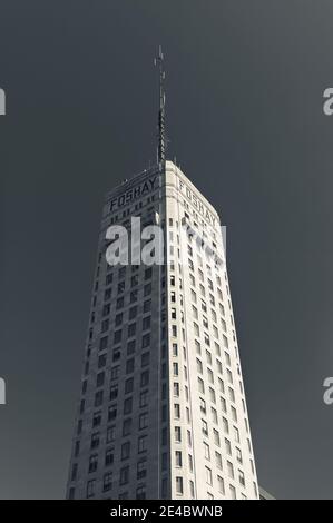 Low angle view of the Foshay Tower, Minneapolis, Hennepin County, Minnesota, USA Stock Photo