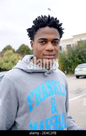 PSG's Tripy Makonda arrives for the soccer training session at the Camp des Loges center in Saint-Germain-en-Laye, near Paris, France on September 24, 2009. Photo by Thierry Plessis/ABACAPRESS.COM Stock Photo