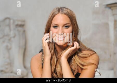 EXCLUSIVE. Swedish singer Agnes Carlsson poses in the gardens of the Swedish culturel center in Paris, France on September 2009 while on promotion in French capitale for her album 'Dance Love Pop'. Photo by Thierry Orban/ABACAPRESS.COM Stock Photo