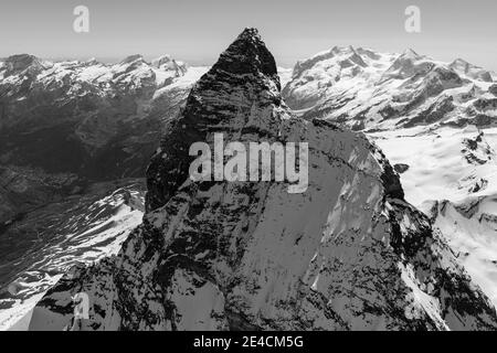 Italy, Piedmont, Switzerland, Canton Valais, Zermatt, Matterhorn from the west with Liongrat and Zmuttgrat, in the background Alphubel, Allalinhorn, Rimpfischhorn, Strahlhorn, Monte Rosa, Liskamm, Castor and Breithorn Stock Photo