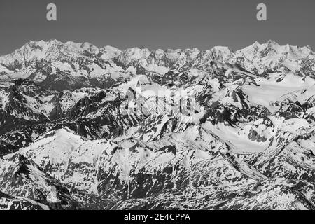 Switzerland, view from the Glarus Alps to the Valais Alps with Monte Rosa, Liskamm, Castor, Breithorn, Täschhorn, Dom, Nadelgrat Stock Photo