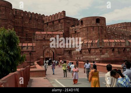 Image Taj Mahal Mosque Column Agra India Uttar Pradesh Dome Sky