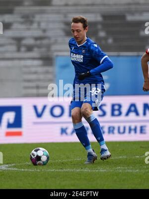 Karlsruhe, Germany. 23rd Jan, 2021. Soccer: 2. Bundesliga, Karlsruher SC - 1. FC Heidenheim, Matchday 17 at Wildparkstadion. Karlsruhe's Robin Bormuth. Credit: Uli Deck/dpa - IMPORTANT NOTE: In accordance with the regulations of the DFL Deutsche Fußball Liga and/or the DFB Deutscher Fußball-Bund, it is prohibited to use or have used photographs taken in the stadium and/or of the match in the form of sequence pictures and/or video-like photo series./dpa/Alamy Live News