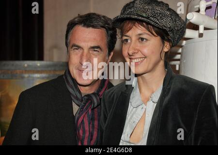 Francois Cluzet and his wife attending the 'Barriques Hautes Coutures' Exhibition presented by Gerard Bru at the hotel Westin in Paris, France on October 26, 2009. Photo by Giancarlo Gorassini/ABACAPRESS.COM Stock Photo