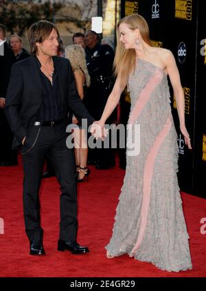 Keith Urban And Nicole Kidman 2009 American Music Awards - Arrivals 