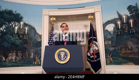 US President Barack Obama makes a statement on the economy in the Diplomatic Room of the White House in Washington DC, USA on on December 14, 2009. Photo by Dennis Brack/ABACAPRESS.COM Stock Photo