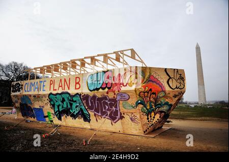 A wooden ark buillt by environmental activists stands to call attention to climate change and the summit in Copenhagen, on the National Mall in Washington, DC, on December 14, 2009. Photo by Olivier Douliery /ABACAPRESS.COM Stock Photo