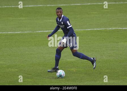 Sandhausen, Deutschland. 24th Jan, 2021. firo: 24.01.2021 Soccer: Soccer: 2nd Bundesliga season 2020/21 SV Sandhausen - VfL Bochum, Armel Bella-Kotchap, individual action | usage worldwide Credit: dpa/Alamy Live News Stock Photo