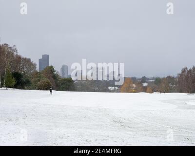 CROYDON, UK - 24 JUANARY  2020: A view of Croydon town centre in the snow looking from Croham Hurst, South Croydon,  London. Stock Photo