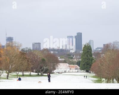 CROYDON, UK - 24 JUANARY  2020: A view of Croydon town centre in the snow looking from Croham Hurst, South Croydon,  London. Stock Photo