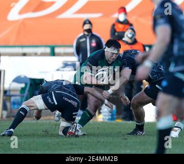 Galway Sportsgrounds, Galway, Connacht, Ireland. 24th Jan, 2021. Guinness Pro 14 Rugby, Connacht versus Ospreys; Denis Buckley drives forward for Connacht Credit: Action Plus Sports/Alamy Live News Stock Photo