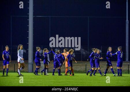 Superleague : RSC Anderlecht-Oud-Heverlee Leuven 3-0 