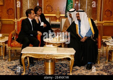 Saudi Crown Prince Sultan Bin Abdul Aziz Al Saud receives President Nicolas Sarkozy for a lunch at his palace in Riyadh, Saudi Arabia on January 14, 2008. Photo by Pierre Hounsfield-Pool/ABACAPRESS.COM Stock Photo
