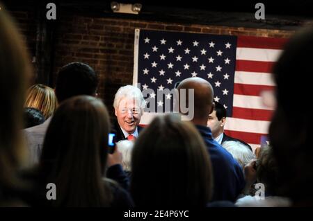 Former President Bill Clinton campaigns for his wife, Democratic presidential hopeful New York Senator Hillary Clinton, during a public Q and A held at Hugers restaurant in Charleston, SC, USA on January 23, 2008. South Carolina holds their Democratic primary next January 26th. Photo by Olivier Douliery/ABACAPRESS.COM Stock Photo