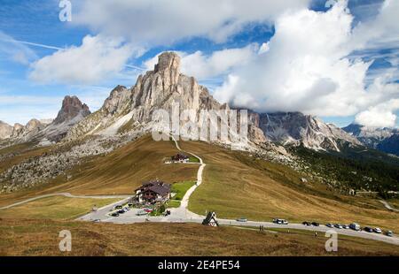 Passo Giau near Cortina d Ampezzo and mout Ra Gusela and Nuvolau, Dolomites, Italy Stock Photo