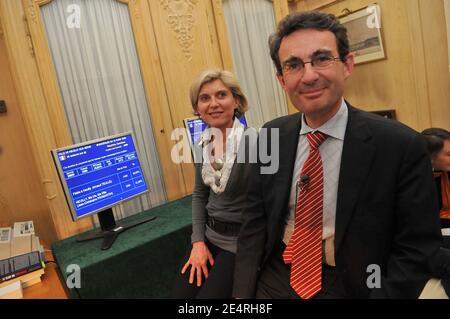 Jean-Christophe Fromantin and his wife Laure after the results of the second round of the mayoral elections in Neuilly-sur-Seine townhall, France, on March 16, 2008. Jean-Christophe Fromantin has been elected as mayor with 61,67% against 38,33% of votes during this second round. Photo by Ammar Abd Rabbo/ABACAPRESS.COM Stock Photo