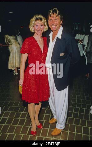 Dee Wallace And Christopher Stone 1987  Credit: Ralph Dominguez/MediaPunch Stock Photo