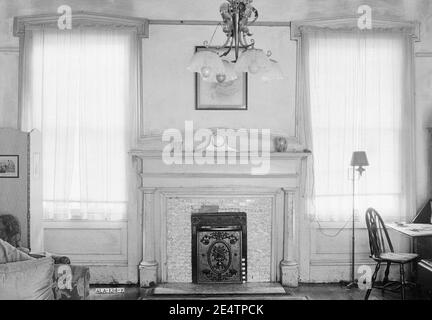 McWilliams-Cook House Living Room Windows. Stock Photo