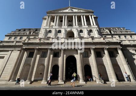 File photo dated 20/09/19 of the Bank of England, in the City of London, which risks creating a 'moral hazard' if it continues to buy bonds from companies with high emissions, an influential group of MPs has warned. Issue date: Monday January 25, 2021. Stock Photo