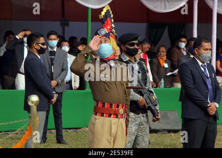 Nagaon, Assam, India - 26 Jan 2021: The security personal salutes the Indian National flag during the observation of  Republic Day in Nagaon, Assam, India.       Credit: DIGANTA TALUKDAR/Alamy Live News Stock Photo