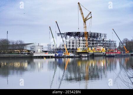 Views of a new Riverside stand being built at Fulham Football ClubÕs Craven Cottage ground by the river Thames. Photo date: Monday, January 18, 2021. Stock Photo