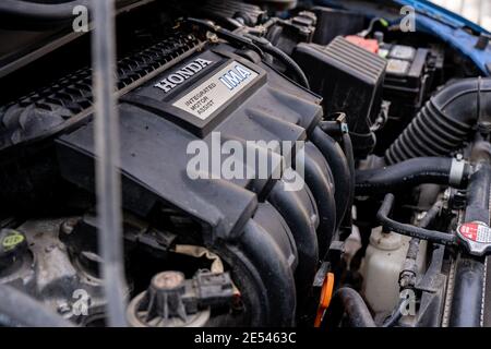 Honda IMA engine system in a used hybrid car Stock Photo