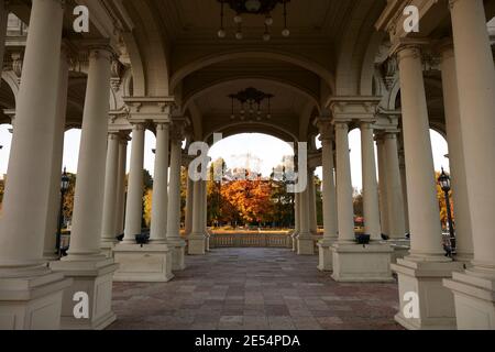 The outdoor pier of the MAT (Museum of Fine Art) in autumn, overlooking the Lujan River, Tigre, Buenos Aires, Argentina. Stock Photo