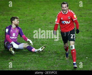 Charlton Athletic's Liam Millar (right) celebrates scoring their side's first goal of the game during the Sky Bet League One match at Stadium MK, Milton Keynes. Picture date: Tuesday January 26, 2021. Stock Photo