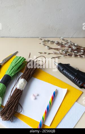 How to make an Easter garland of rabbits and carrots with your own hands from felt. Step by step instruction. Step 1. A set of materials. Stock Photo