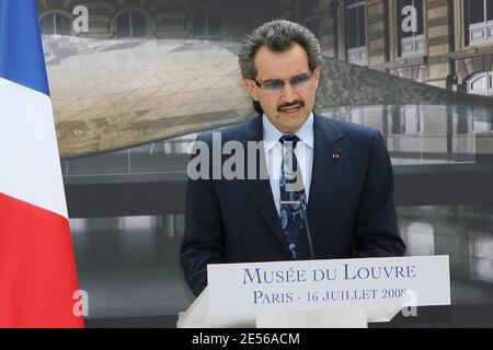 Saudi Arabian Prince Alwaleed bin Talal Bin Abdul aziz Al Saud delivers a speech at Louvre museum's in Paris, France, on July 16, 2008 during the ceremony marking the launch of the works. Photo by Pierre Villard/Pool/ABACAPRESS.COM Stock Photo