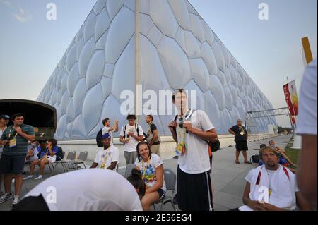 USA's swimmer Michael Phelps in front of the National Aquatics Center in Beijing, China on August 5, 2008. Olympic Games start on August 8. Photo by Gouhier-Hahn-Nebinger/Cameleon/ABACAPRESS.COM Stock Photo