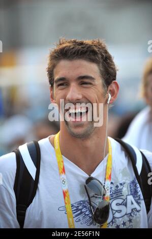 USA's Michael Phelps in front of the National Aquatics Center in Beijing, China on August 5, 2008. Olympic Games start on August 8. Photo by Gouhier-Hahn-Nebinger/Cameleon/ABACAPRESS.COM Stock Photo