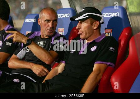 Toulouse's coach Alain Casanova during the match Lyon vs Toulouse at 'Gerland' Stadium in Lyon, France on August 10, 2008. Lyon won 3-0 in the match. Photo by Sebastien Boue/Cameleon/ABACAPRESS.COM Stock Photo
