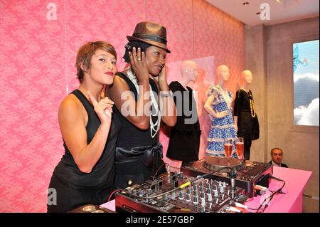 Emma de Caunes DJing during the 'Vendanges de l'Avenue Montaigne' Party in Paris, France on September 18, 2008. Photo by Nebinger-Orban/ABACAPRESS.COM Stock Photo