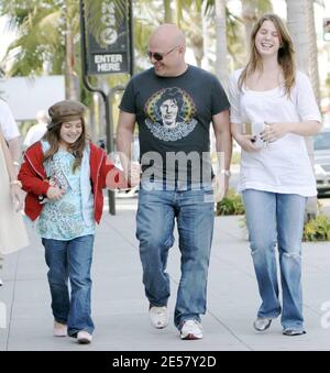 Exclusive!! The Shield actor, Michael Chiklis, spent Saturday afternoon