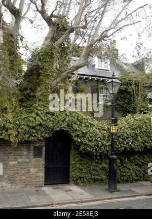 This is Kate Moss' London home, currently on the market for $6.7 million, that she once shared with Babyshambles singer Pete Doherty. The model has reportedly moved out of the home, after kicking Pete out and changing the locks, and has moved in with Rolling Stones guitarist Ronnie Wood and his wife Jo. Moss has reportedly bought a new home for 7.2 million pounds that is being renovated in London's exclusive St John's Wood area. She is staying at Wood's home until her new pad is complete. London, UK. 7/26/07.  [[map]] Stock Photo