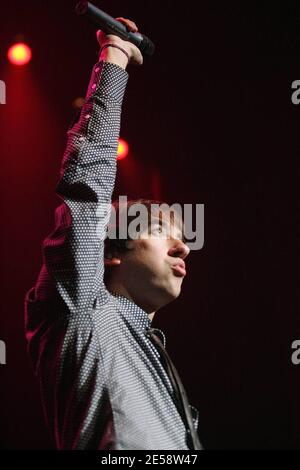 Tom Higgenson of Plain White T's performs in concert at The Fillmore Miami Beach at Jackie Gleason Theater. Miami Beach, Fla. 10/31/07.    [[fam]] Stock Photo