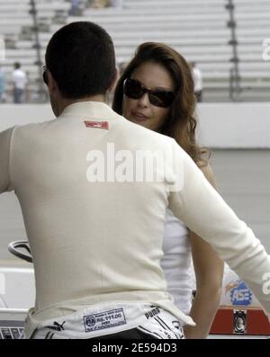 Ashley Judd, wife of Indy Racing League driver Dario Franchitti, supports her husband as he practices for and races in the SunTrust Indy Challenge at Richmond International Raceway. Franchitti won the race. Richmond, VA. 6/30/07.   [[hat]] Stock Photo