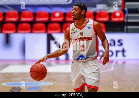 DEN BOSCH, NETHERLANDS - JANUARY 27: Xavier Thames of Egis Kormend during the Fiba Europe Cup match between Egis Kormend and Belfius Mons-Hainaut at Maaspoort on January 27, 2021 in Den Bosch, Netherlands (Photo by Bert van Berkum/Orange Pictures)*** Local Caption *** Xavier Thames Stock Photo