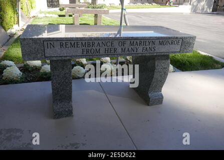 Los Angeles, California, USA 26th January 2021 A general view of atmosphere of actress Marilyn Monroe's grave/bench at Pierce Brothers Westwood Village Memorial Park on January 26, 2021 in Los Angeles, California, USA. Photo by Barry King/Alamy Stock Photo Stock Photo
