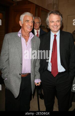 'French movie legend Jean-Paul Belmondo and Franz Olivier Giesbert attend the 'Quai des Orfevres' prize held at the Quai des Orfevres in Paris, France on November 12, 2008. Photo by Denis Guignebourg/ABACAPRESS;COM' Stock Photo