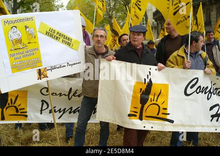 'Confederation Paysanne' (French farmer union) Members protest near National Assembly in Paris, France on November 12, 2008. Photo by Mousse/ABACAPRESS.COM Stock Photo