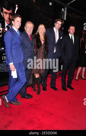 Sir David Frost poses with his family at the premiere of 'Frost/Nixon' at the Ziegfeld Theater in New York City, NY, USA on November 17, 2008. Photo by Gregorio Binuya/ABACAPRESS.COM Stock Photo