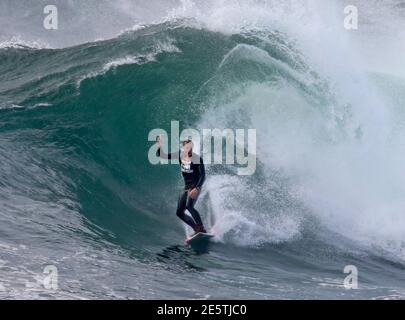 Ryan Hipwood Of Australia Competes Against Jamie O Brien Of The U S At The Red Bull Cape Fear Invitational Surfing Tournament Off The Shores Of Southern Sydney August 31 14 Hipwood Won His