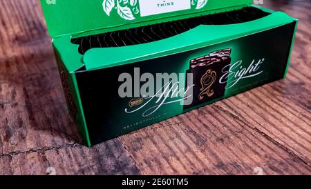 After eight mint chocolates hi-res stock photography and images - Alamy