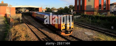 153311 EMR, East Midlands Railway Regional, Grimsby Railway Station, Lincolnshire County, England, UK Stock Photo