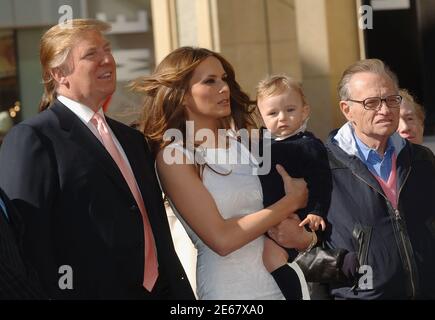 Los Angeles, USA. 16th Jan, 2007. Donald Trump ( with wife Melania, son Baron and Larry King )received a Star on the Hollywood Walk of Fame In Los Angeles. January 16, 2007. three quarters, horizontale Credit: Tsuni/USA/Alamy Live News Stock Photo