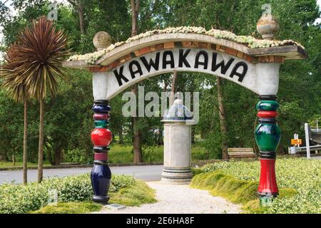 A welcome sign on the outskirts of Kawakawa, a town in the Bay of Islands, New Zealand Stock Photo